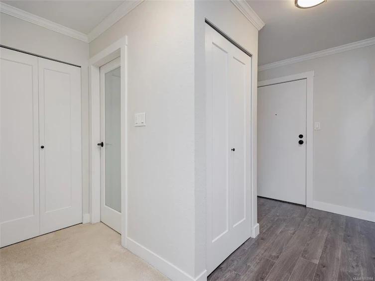 301-3240 Glasgow Avenue, Saanich, BC, V8S 3Z1 - 20