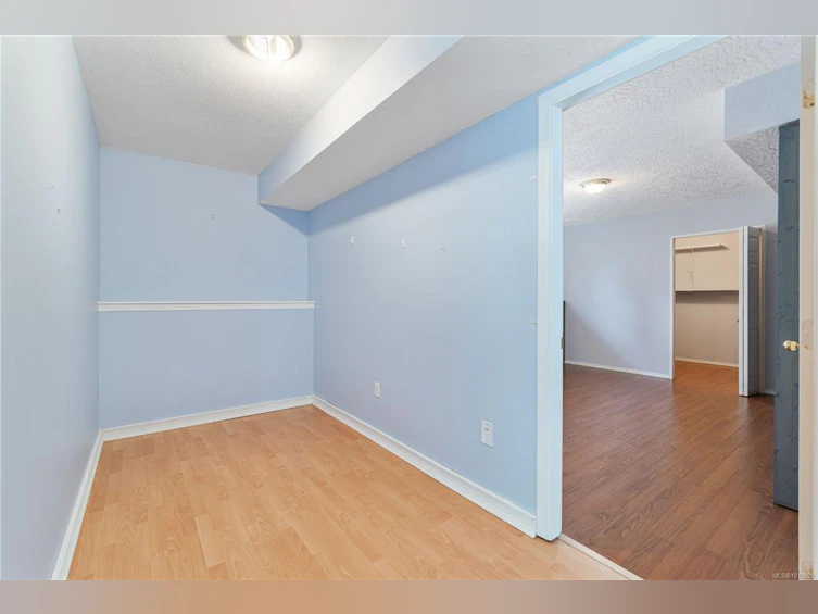 5213 Fox Place, Nanaimo, BC, V9T 6K5 - 29