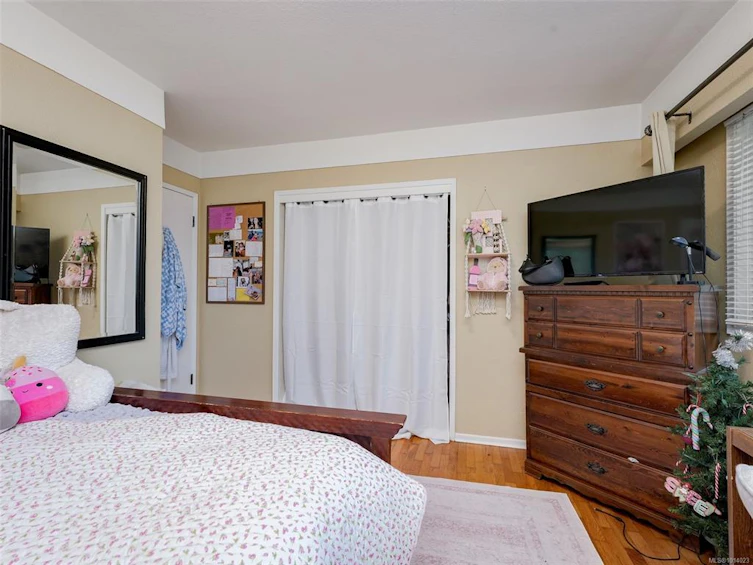 1660 Elm Street, Saanich, BC, V8P 2G4 - 13