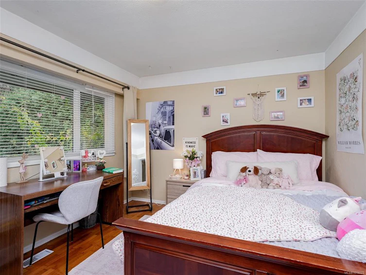 1660 Elm Street, Saanich, BC, V8P 2G4 - 12