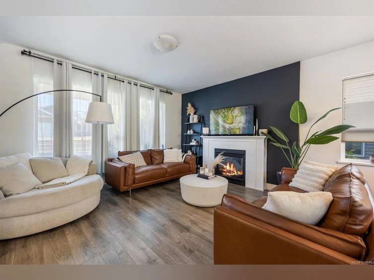 3350 Solport Street, Cumberland, BC, V0R 1S0 - 8