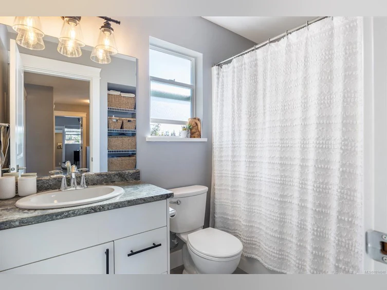 3350 Solport Street, Cumberland, BC, V0R 1S0 - 28
