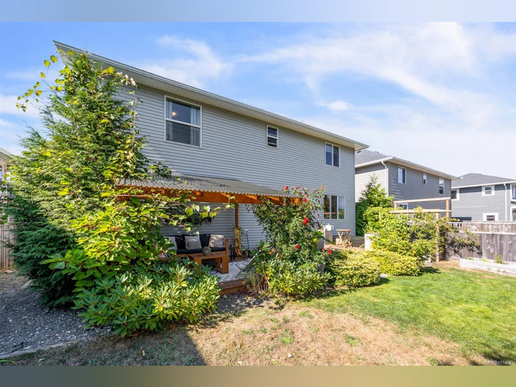 3350 Solport Street, Cumberland, BC, V0R 1S0 - 38