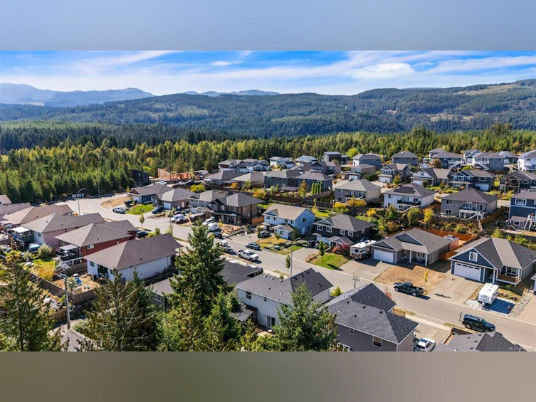 3350 Solport Street, Cumberland, BC, V0R 1S0 - 45