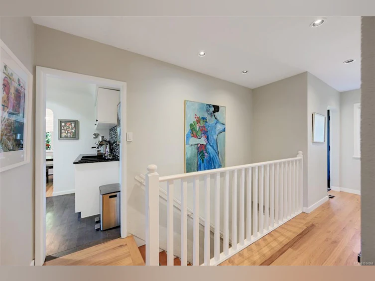 815 Leslie Drive, Saanich, BC, V8X 2Y3 - 35