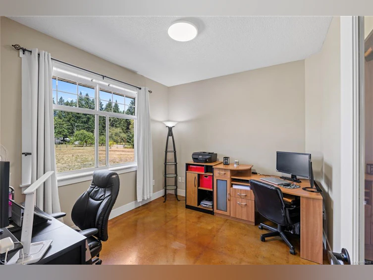 850 Burbank Road, Hilliers, BC, V9K 1Y5 - 40