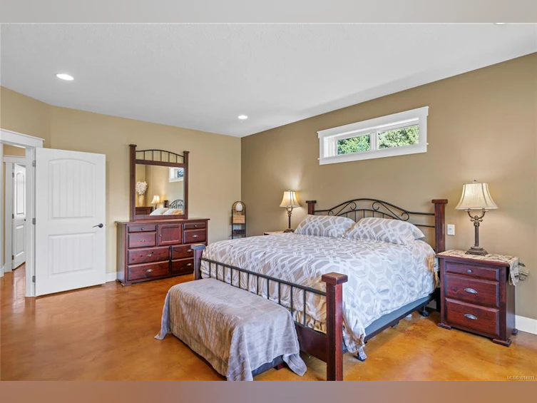 850 Burbank Road, Hilliers, BC, V9K 1Y5 - 25
