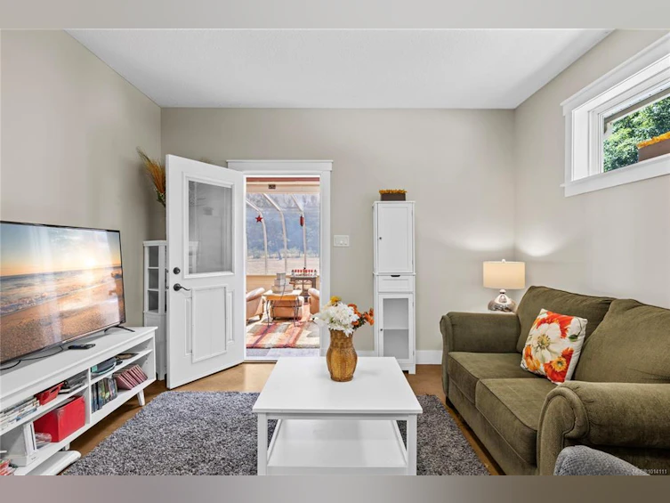 850 Burbank Road, Hilliers, BC, V9K 1Y5 - 36