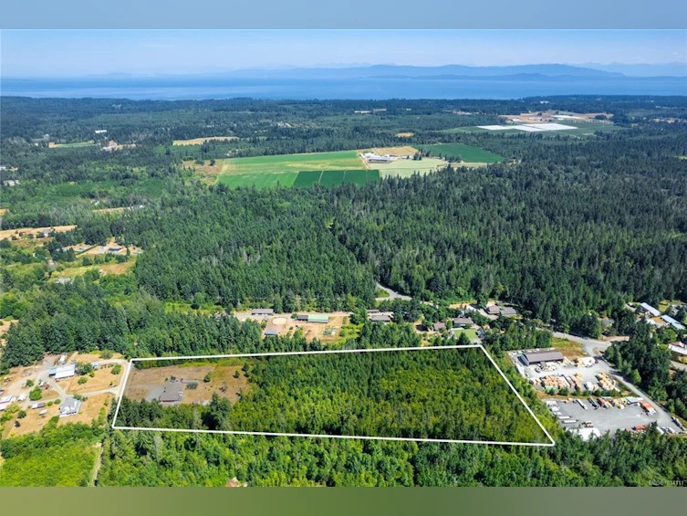 850 Burbank Road, Hilliers, BC, V9K 1Y5 - 10