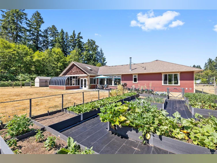 850 Burbank Road, Hilliers, BC, V9K 1Y5 - 53