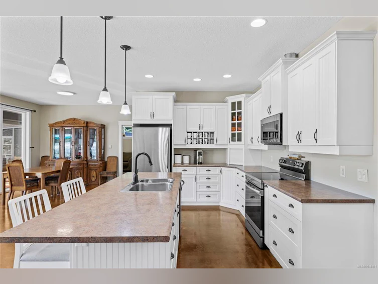 850 Burbank Road, Hilliers, BC, V9K 1Y5 - 19