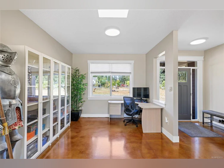 850 Burbank Road, Hilliers, BC, V9K 1Y5 - 14