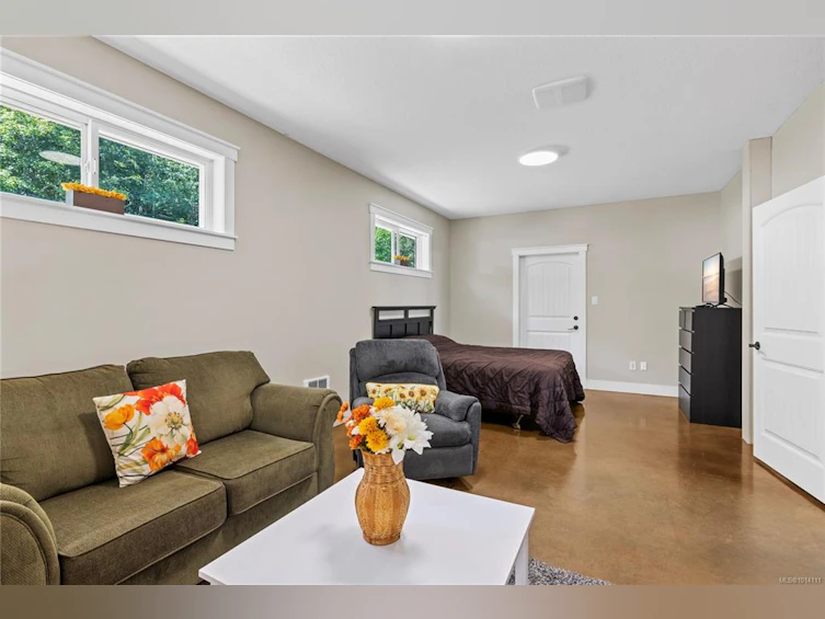 850 Burbank Road, Hilliers, BC, V9K 1Y5 - 38