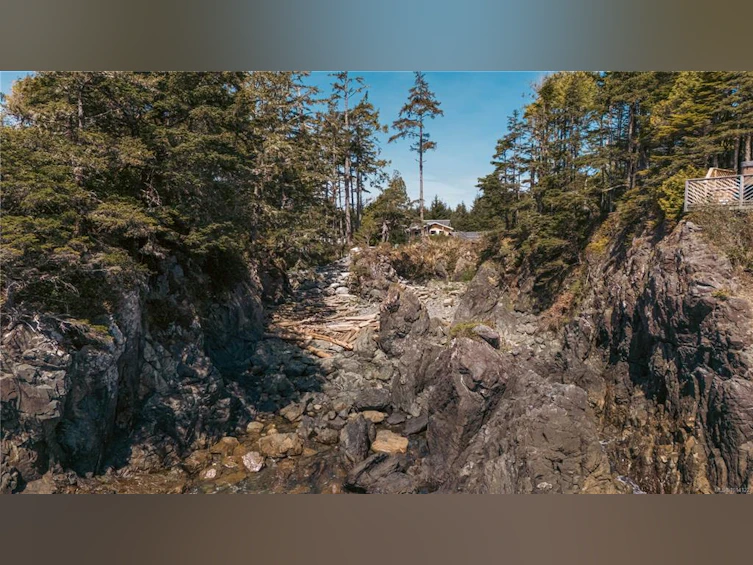858 Barclay Place, Ucluelet, BC, V0R 3A0 - 7