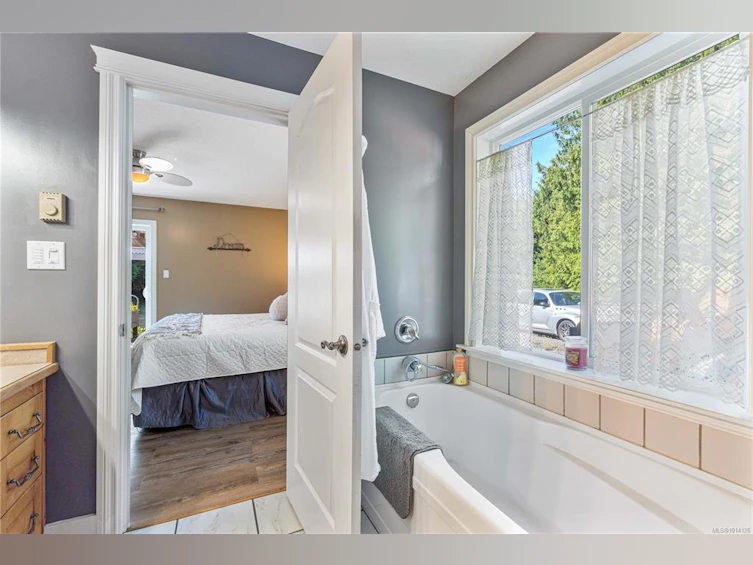 1780 Ashling Road, Qualicum Beach, BC, V9K 2V1 - 29