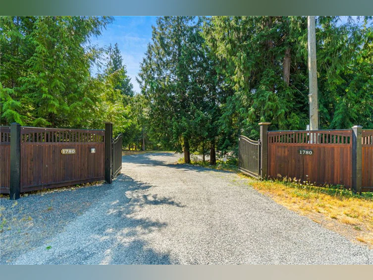 1780 Ashling Road, Qualicum Beach, BC, V9K 2V1 - 36