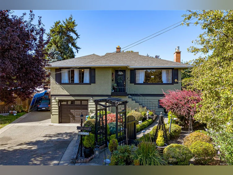 1535 Earle Place, Victoria, BC, V8S 1N3 - 7