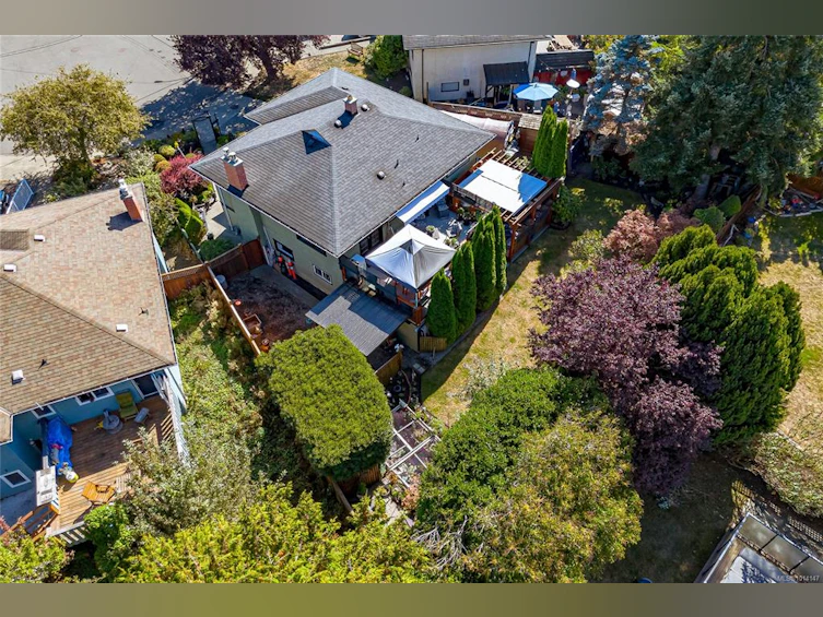 1535 Earle Place, Victoria, BC, V8S 1N3 - 67