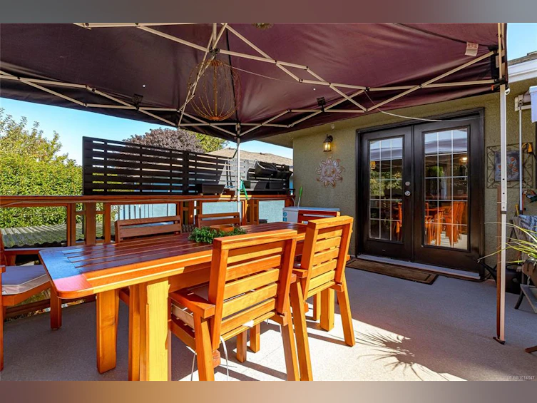 1535 Earle Place, Victoria, BC, V8S 1N3 - 51