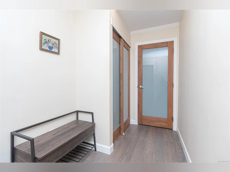 110-1680 Poplar Avenue, Saanich, BC, V8P 4K7 - 8