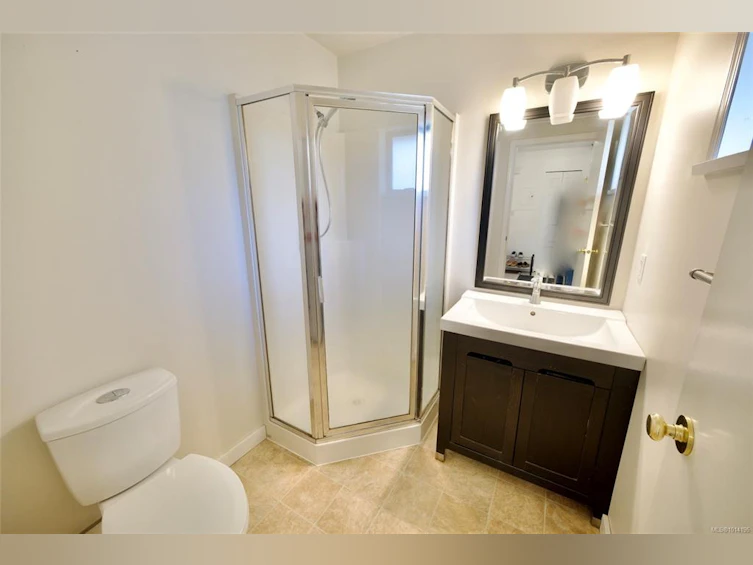 10-595 Gibson Street, Tofino, BC, V0R 2Z0 - 8