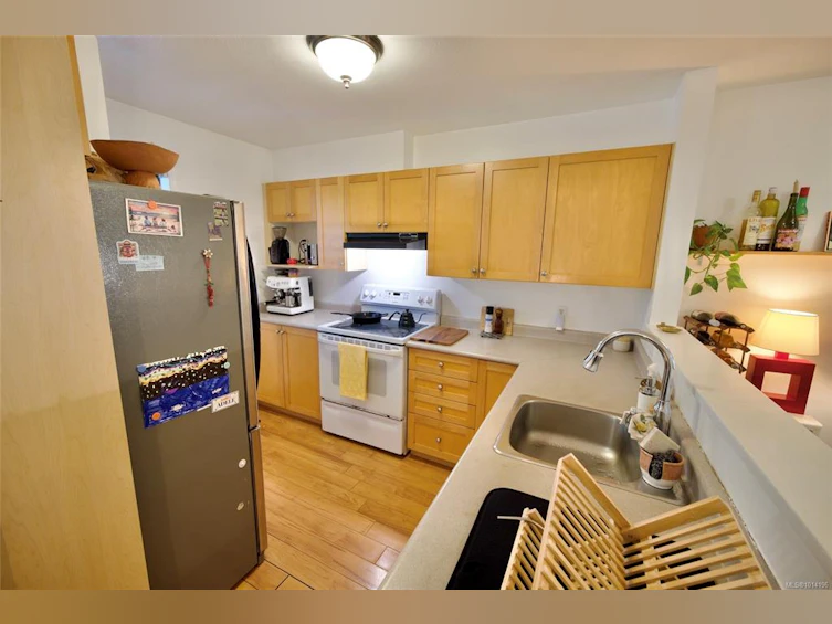 10-595 Gibson Street, Tofino, BC, V0R 2Z0 - 3
