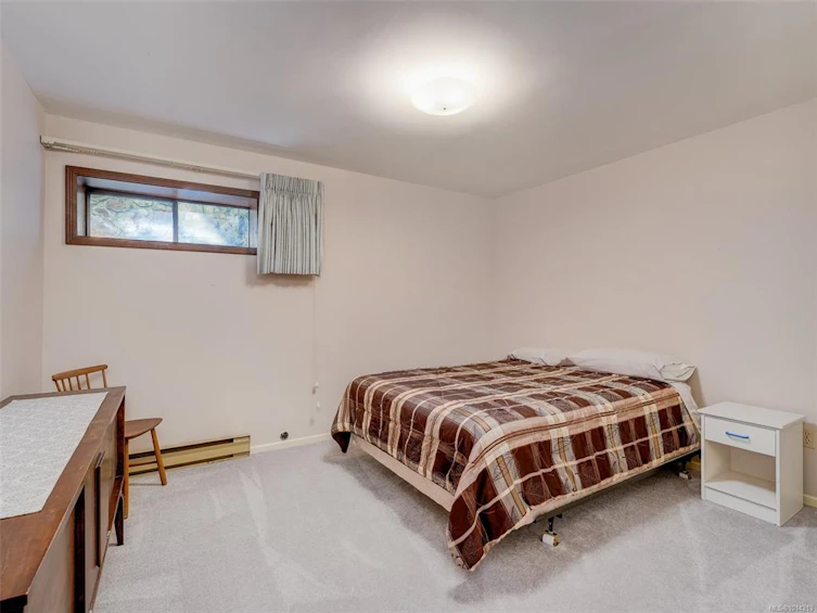 5255 Hanover Place, Saanich, BC, V8Y 2C7 - 12