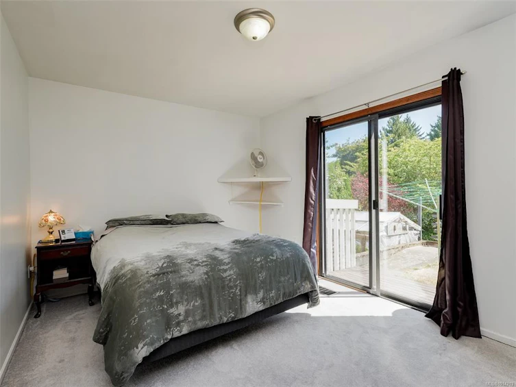 5255 Hanover Place, Saanich, BC, V8Y 2C7 - 11
