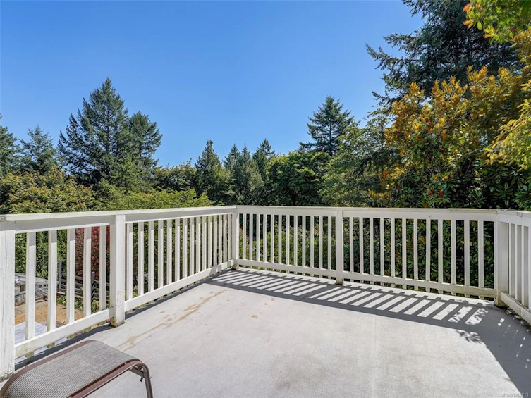 5255 Hanover Place, Saanich, BC, V8Y 2C7 - 22