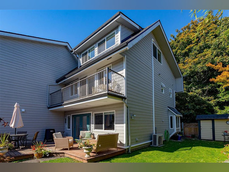 4-126 Ontario Street, Victoria, BC, V8V 1M9 - 2