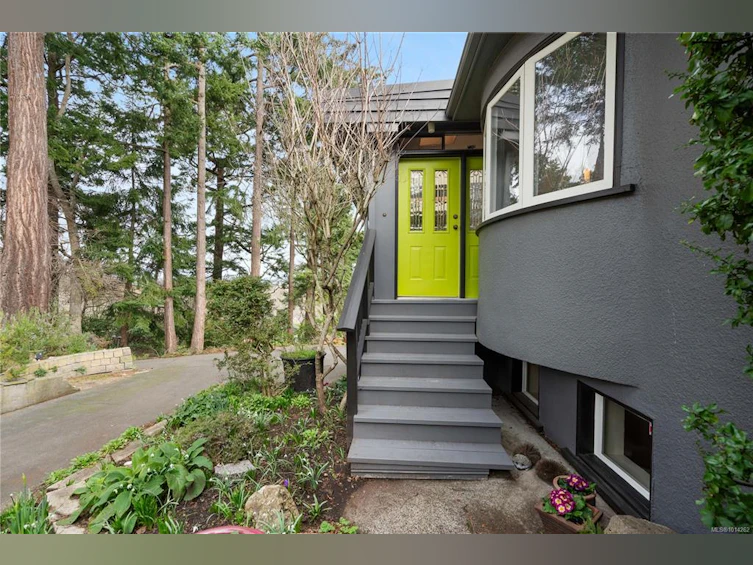 52 Sylvan Lane, Oak Bay, BC, V8S 2K8 - 43