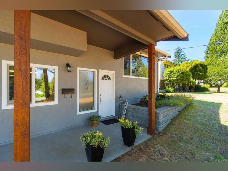 5251 Dunster Road, Nanaimo, BC, V9T 2Z5 - 6