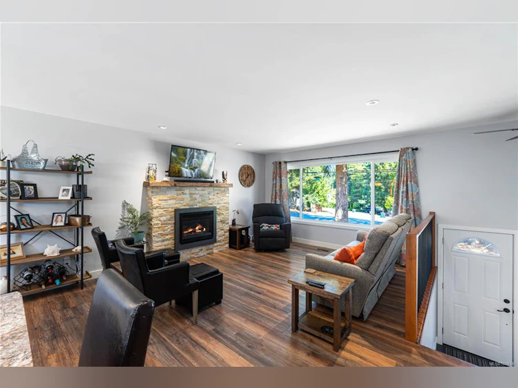 5251 Dunster Road, Nanaimo, BC, V9T 2Z5 - 9