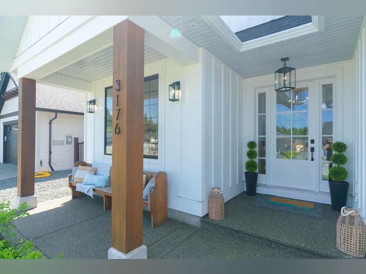 3176 Arbutus Drive, Port Alberni, BC, V9Y 0C4 - 2