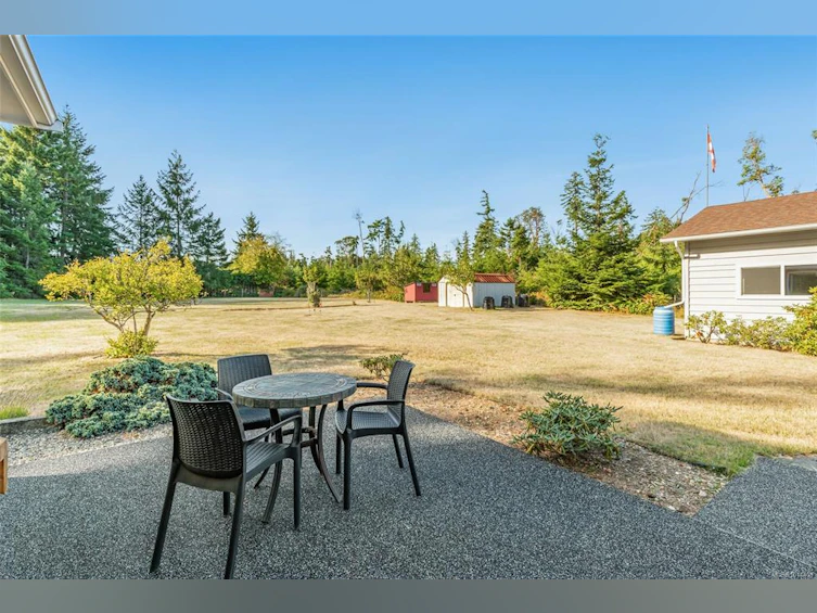 2402 Cross Road, Nanoose, BC, V9P 9E6 - 7