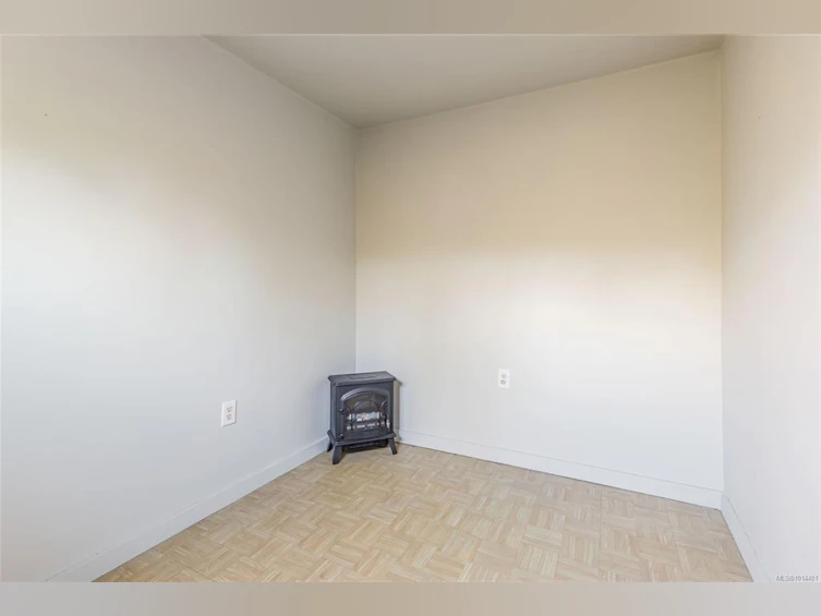 2402 Cross Road, Nanoose, BC, V9P 9E6 - 28
