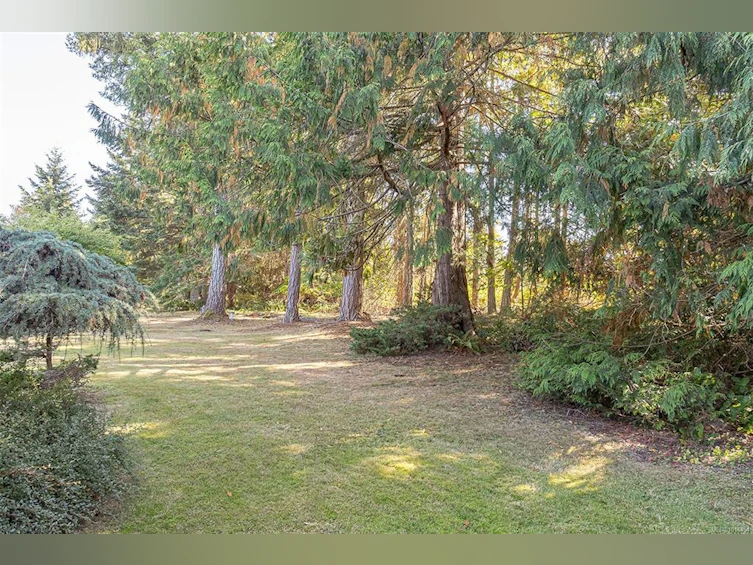 1048 Wood Duck Place, Qualicum Beach, BC, V9K 1E2 - 39