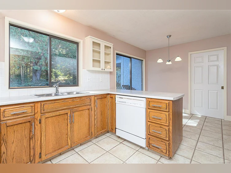 1048 Wood Duck Place, Qualicum Beach, BC, V9K 1E2 - 12
