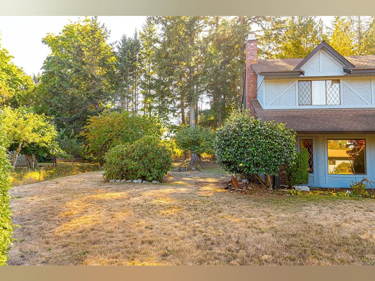 1048 Wood Duck Place, Qualicum Beach, BC, V9K 1E2 - 38