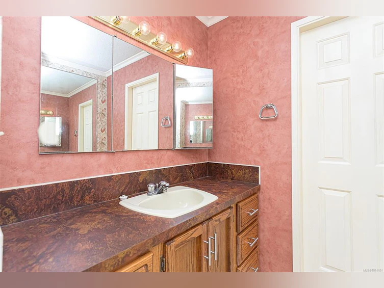 1048 Wood Duck Place, Qualicum Beach, BC, V9K 1E2 - 21