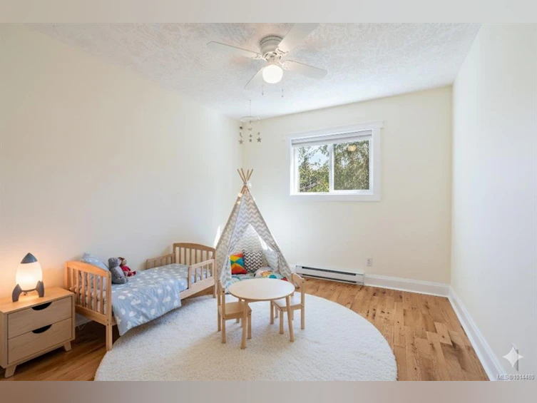 1290 Lidgate Court, Saanich, BC, V8Z 7E3 - 16