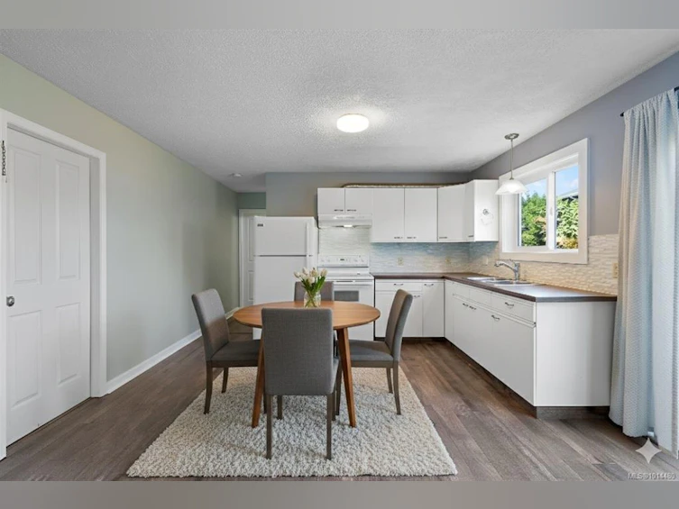 1290 Lidgate Court, Saanich, BC, V8Z 7E3 - 30