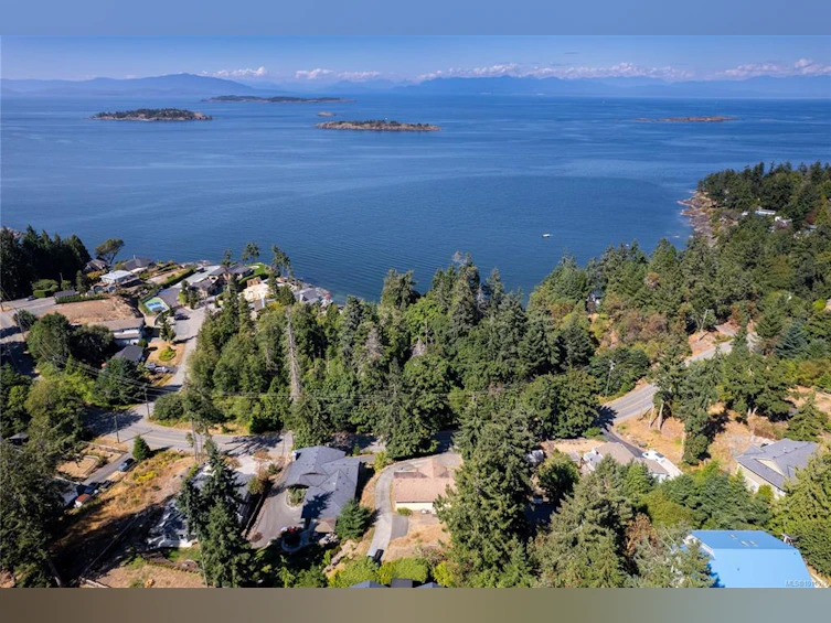 3122 Dolphin Drive, Nanoose, BC, V9P 9J2 - 35