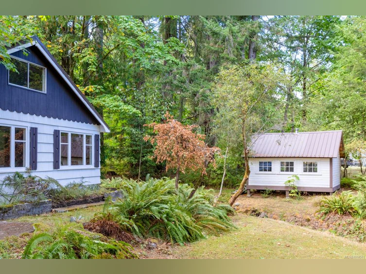 2875 Cumberland Road, Courtenay, BC, V9N 9P1 - 40