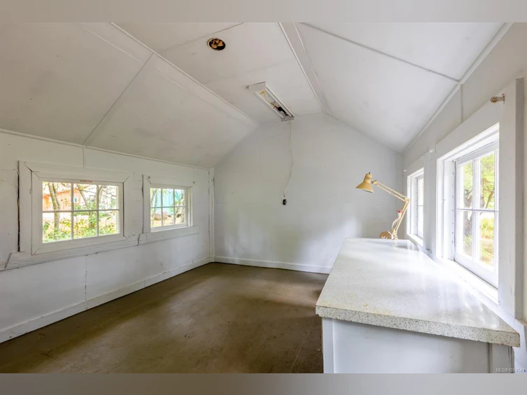 2875 Cumberland Road, Courtenay, BC, V9N 9P1 - 35