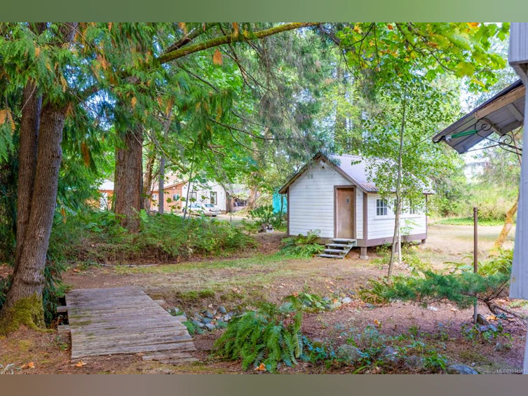 2875 Cumberland Road, Courtenay, BC, V9N 9P1 - 33