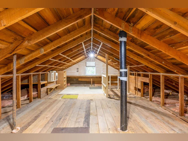 2875 Cumberland Road, Courtenay, BC, V9N 9P1 - 25