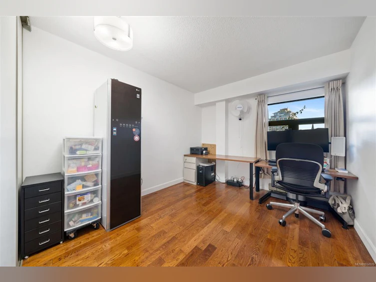 404-770 Cormorant Street, Victoria, BC, V8W 3J3 - 11