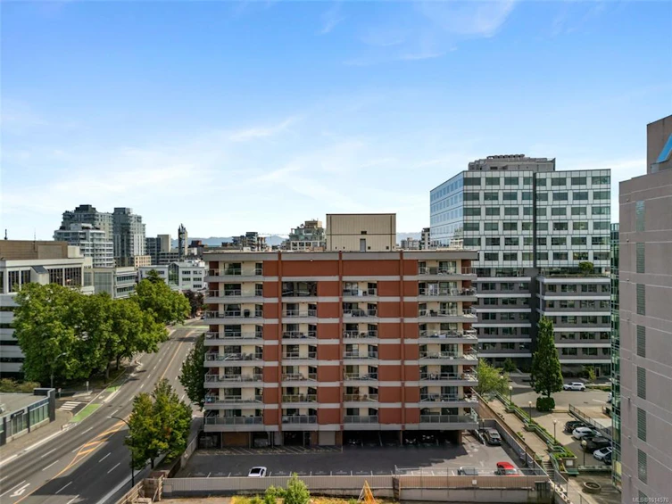 404-770 Cormorant Street, Victoria, BC, V8W 3J3 - 23