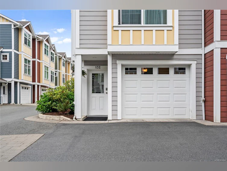132-6057 Doumont Road, Nanaimo, BC, V9T 0G3 - 2